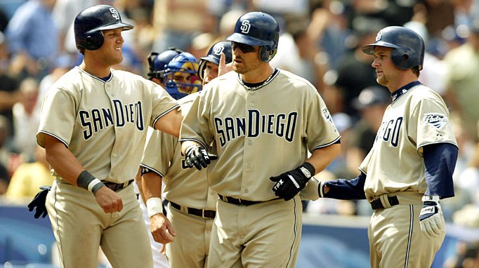 padres uniforms today