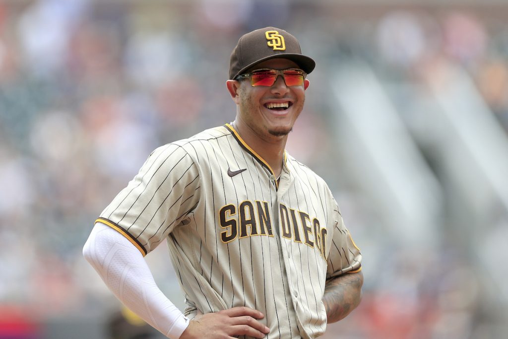 Manny Machado developing into a leader with Padres
