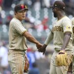 Padres win ugly game in Atlanta to take series