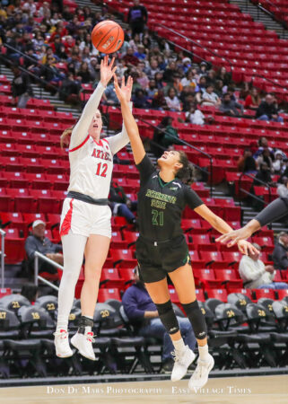 Staples was the unquestioned star of the game pouring in 20 points on 8-14 shooting includes a sizzling 4-7 from deep. She matched her season high for points.